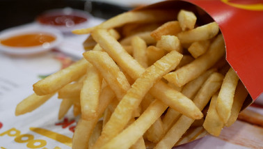 McDonald’s frietjes, goudbruin en knapperig fastfoodsnack