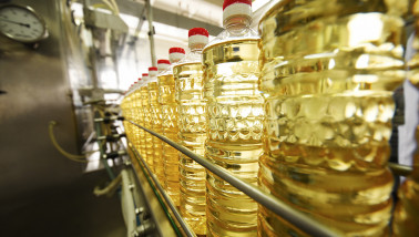 Productie van zonnebloemolie, eetbare olie