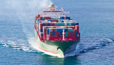 logistiek containers vrachtschip
