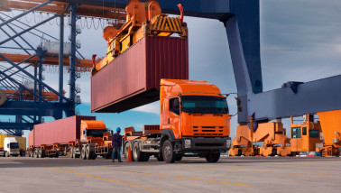 transport logistiek containers vrachtschip containervervoer