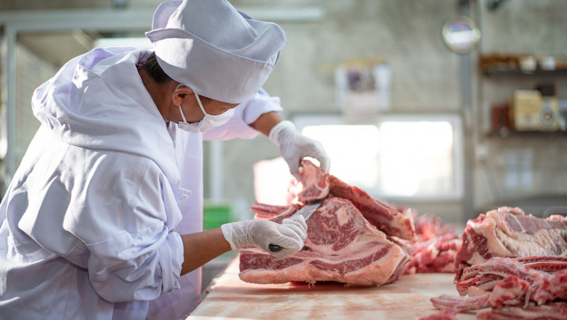 NVWA hoeft niet mee te werken bij expansie slacht - Nieuws vlees - Foodbusiness
